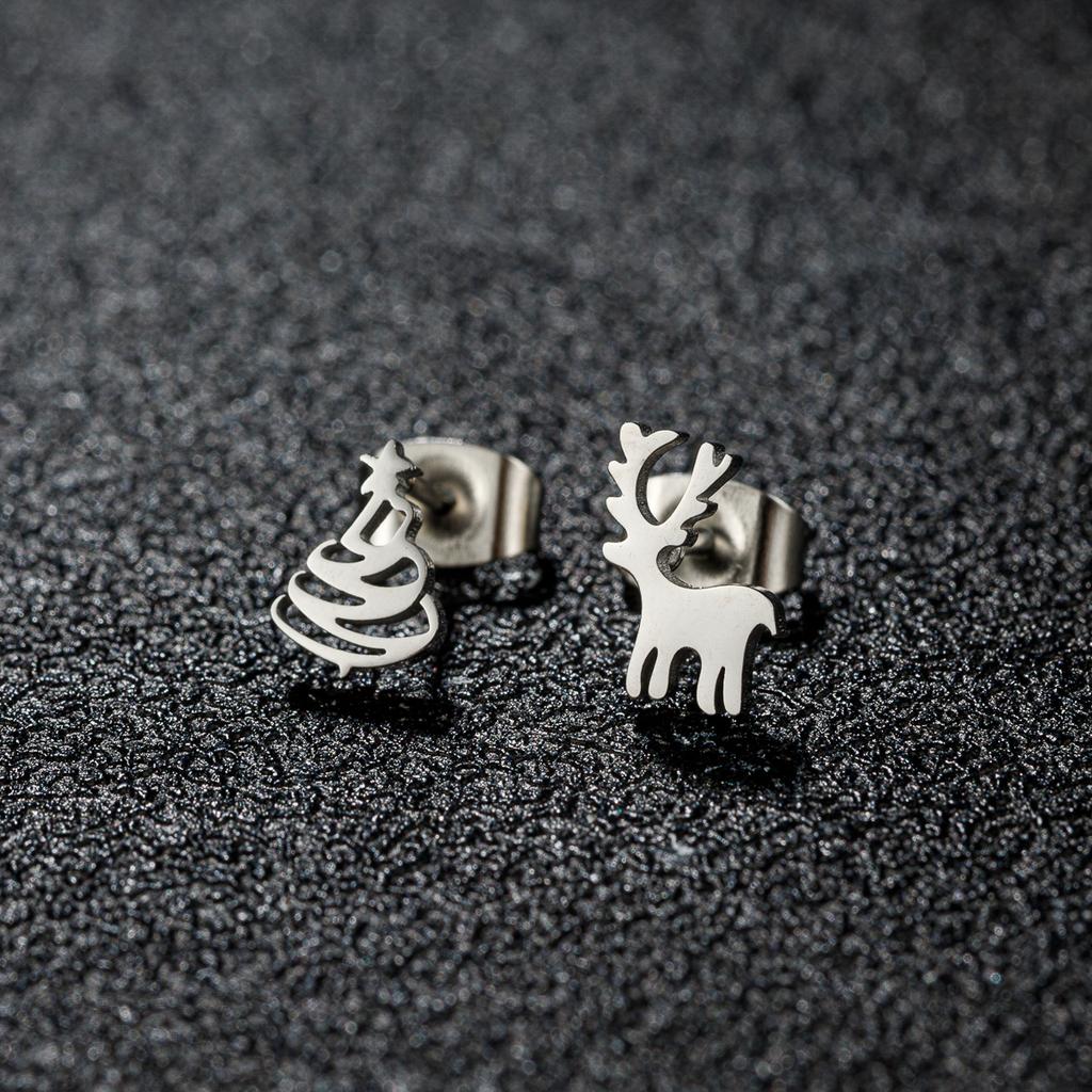 Christmas Tree Reindeer Pattern Earrings Women Student Teen New Year Gift Stainless Steel Cartilage Piercing Earring Zircon