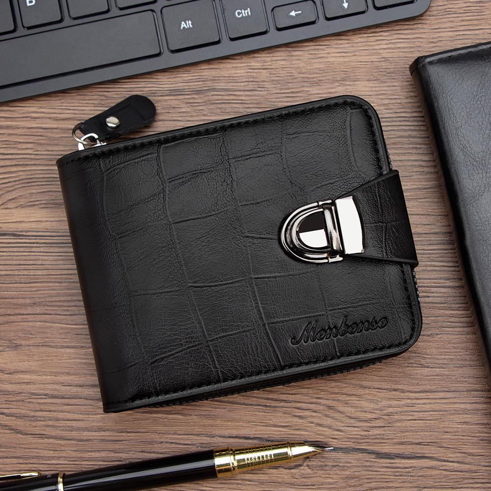 

Men s Crocodile Pattern Bifold Wallet with Chain and Lock Buckle