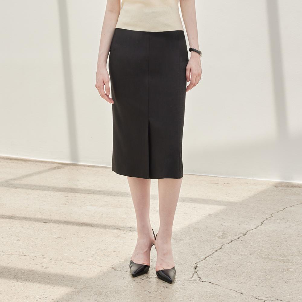 Hiikeu Minimal Signature Skirt_Black