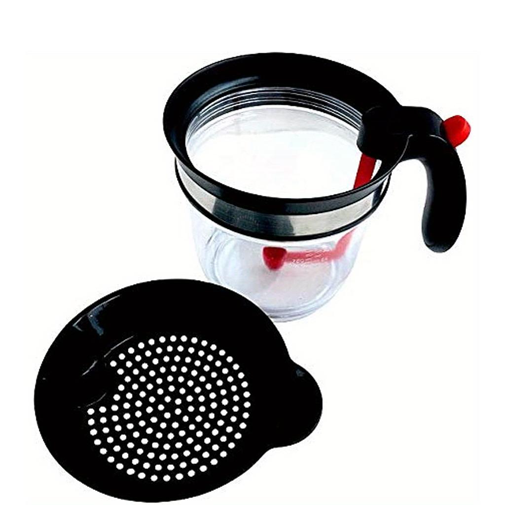 4 Cup Plastic Fat Separator with Easy Bottom Release, Strainer for Gravy, Soups ,Sauces, Fat Free Broth Maker