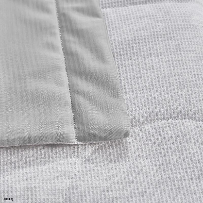 Mercury Home Textiles Antibacterial Cooling Summer Quilt