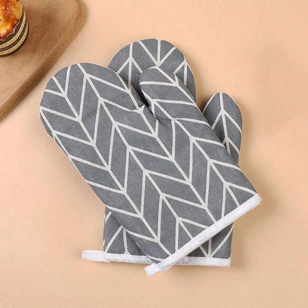 1/2pcs Kitchen Baking Gloves Microwave Oven Gloves High Temperature Resistant And Insulated Gloves Oven Gloves HeatResistant Glo