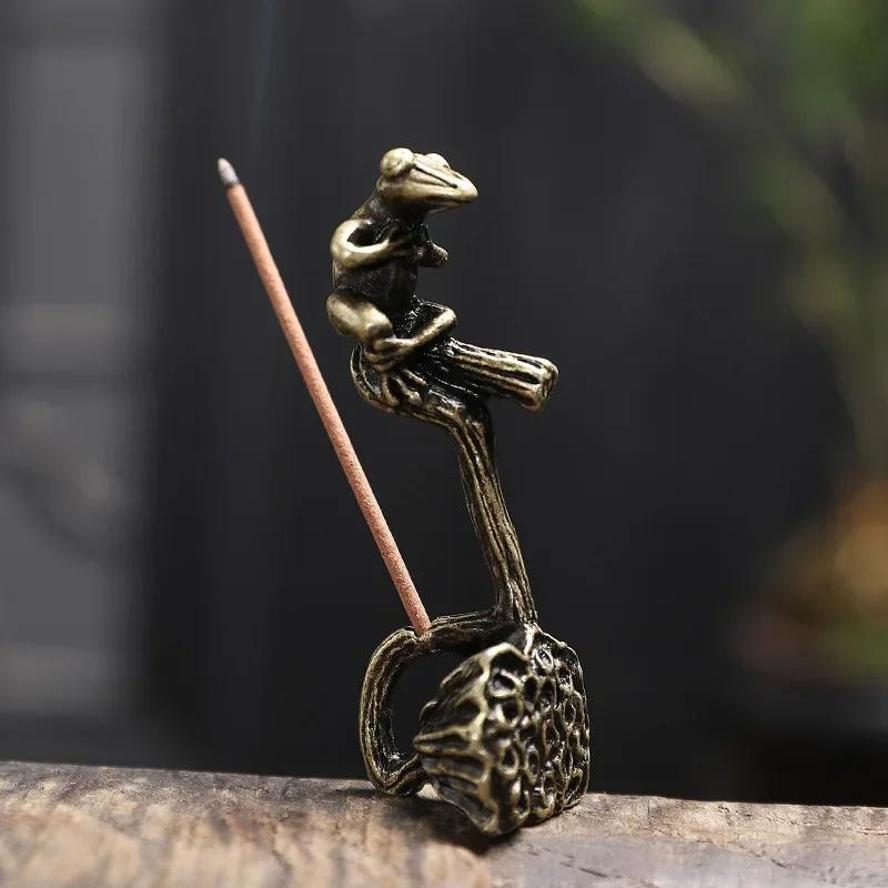 New Antique Copper Lotus Frog Incense Burners Ornaments Home Sandalwood Incense Burners Tea Ceremony Decor Incense Holder Craft