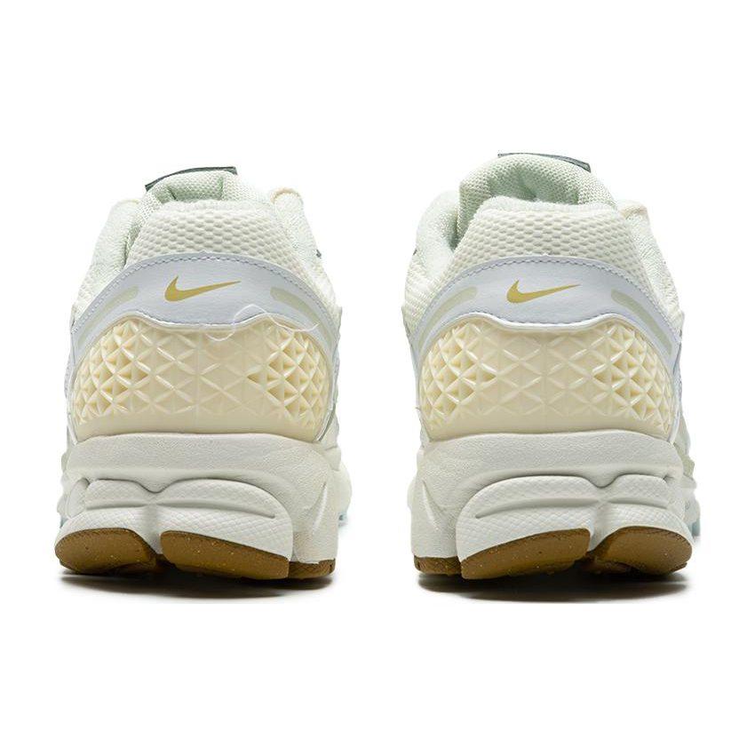 Nike Zoom Vomero 5 Sail Buff Gold Women's FV3638-171