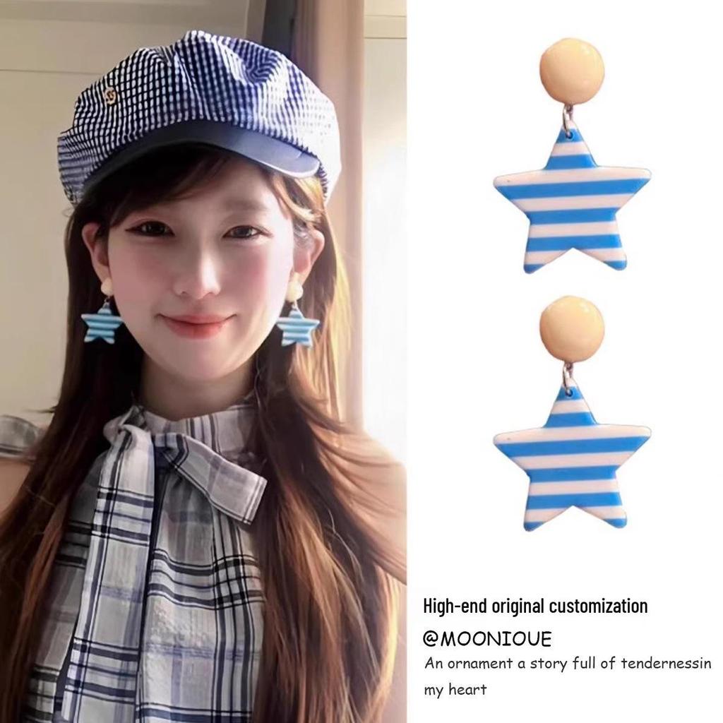 2025 New Retro Hong Kong Style Colorful Earrings: Luxury, High-End Studs, Exaggerated Fashion for Women