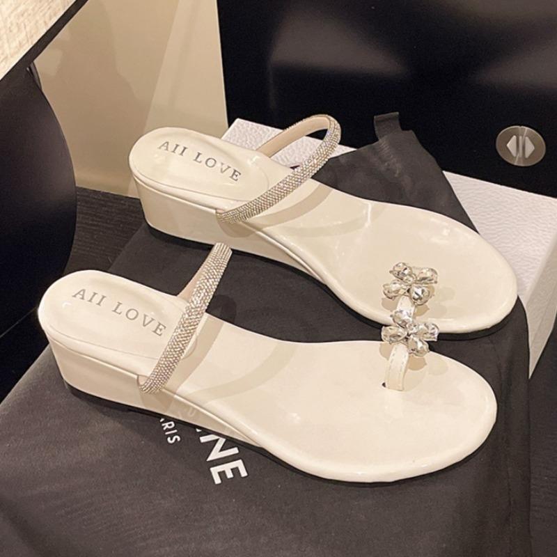 

Fashion Women Wedges Slippers Crystal Mid Heels Flip Flops Designer Luxury Heeled Shoes Fashion Summer Sandals 2025 New Pumps Zapatillas 40