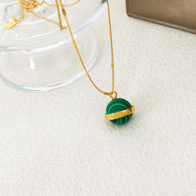 Elegant Chinese-Style Earrings & Necklace: Trendy, Versatile, Personalized Accessories for All Customers