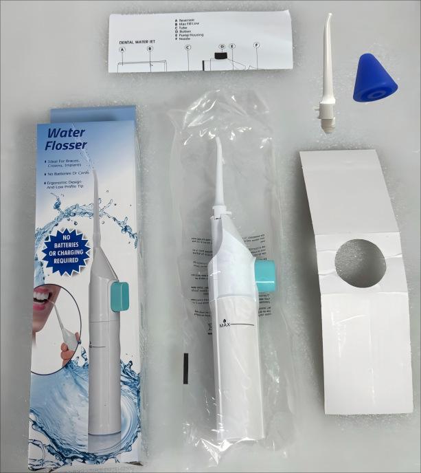 

Портативный ирригатор высокого давления для чистки зубов