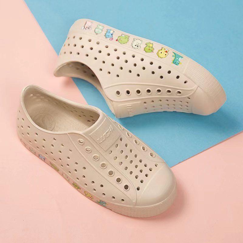 Parent-child hole shoes Women's children's hole shoes Non-slip sandals Men's and women's outdoor baotou wading outside the beach breathable shoes