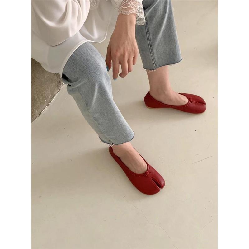 Women Split Toe Flats Loafers Ladies Soft Sole Ballerina Ninja Tabi Cozy Female Mary Jane Casual Moccasins Mujer Slip On Shoes