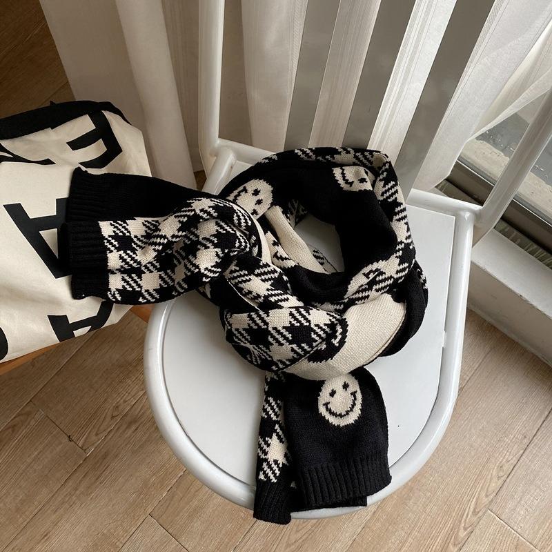 Cute Girl Smiling Face Scarf Ins Korean Style Wool Double Sided Black and White Plaid Scarf Student Girl Shawl Korean New