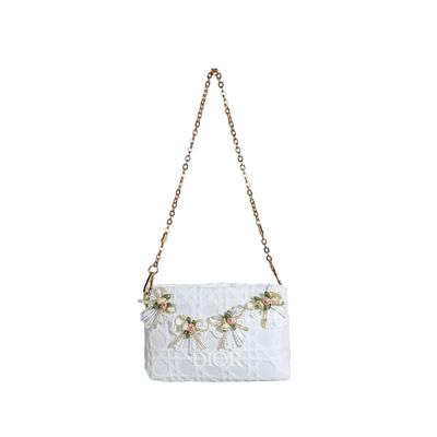 Bag [customized Cosmetic Bag] White Velvet Polyester Fiber Simple Fashion Versatile Classic Trend Niche High-end Floral Ornaments Small Fresh