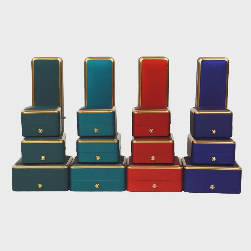 Round LED Jewelry Box with Gold Edge for Rings, Necklaces, and Bracelets