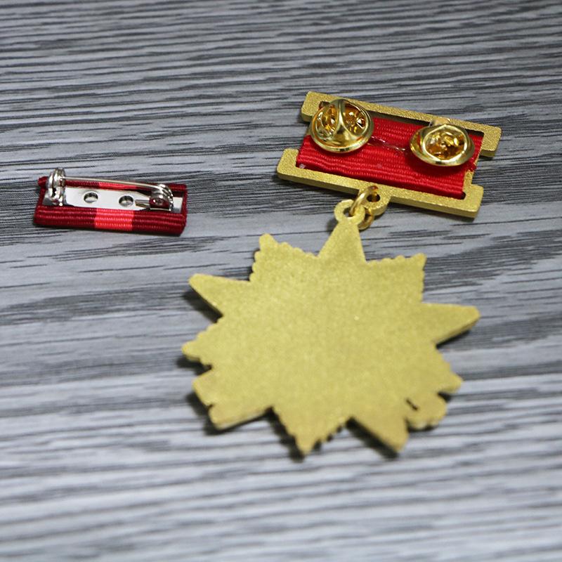 Die Version der Sowjetunion von 1942 des Ordens der Nationalgarde, Lenin, Rote Fahne, Heldenmedaille, Ehrenzeichen