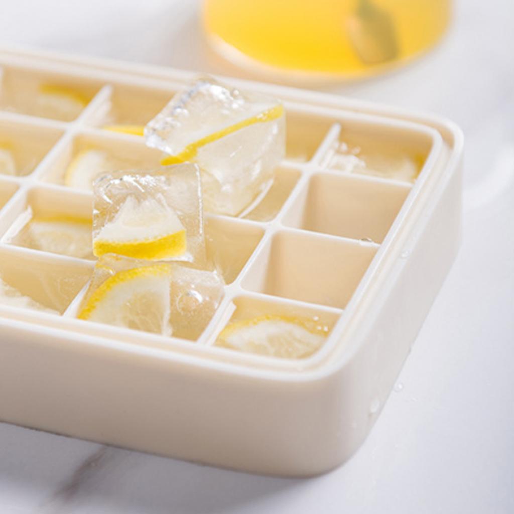 Einfach zu lösende Eiswürfelformen mit Deckel Lazy Artifact Flexibel Sicher Eiswürfelformen Frieren Sie Ihre Hände nicht Langlebig Küche