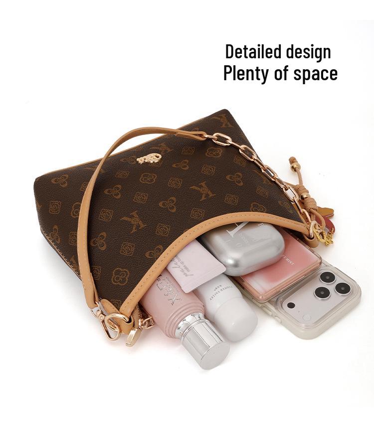 Stylish Tri-Color Crescent Crossbody Bag for Women - New, Versatile, Fashionable & Exquisite Design for Commuting & Outdoor Use