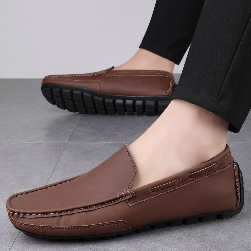 Elegant Versatile Loafers Outdoor Man Flat Bottomed Anti Slip Comfortable Driving Shoes Urban Business Men Leather Shoes