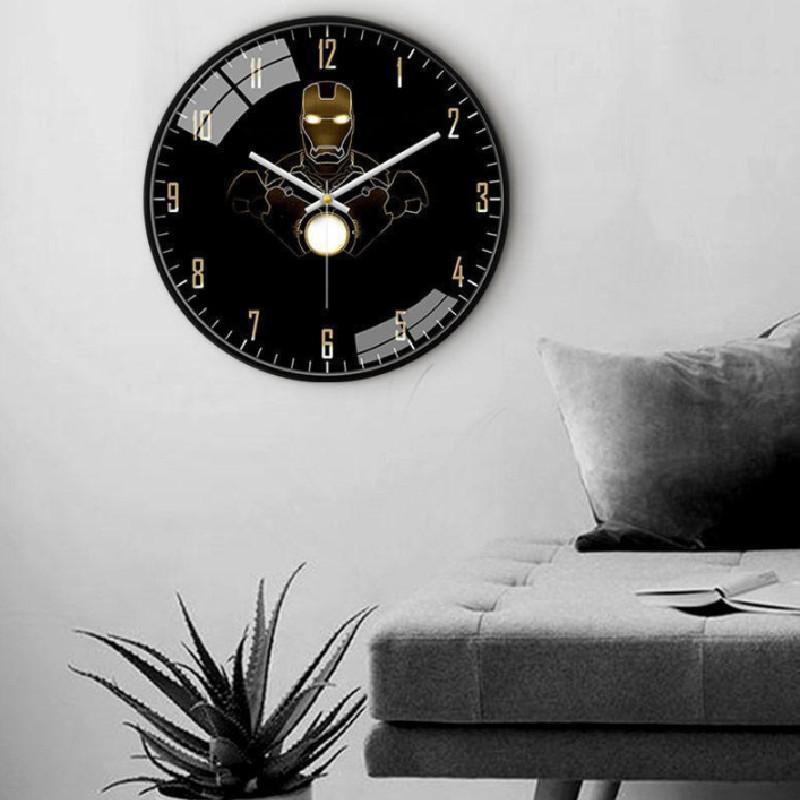 Marvel Captain America Iron Man Spider-Man Muster Wanduhr für Kinderzimmer Dekoration