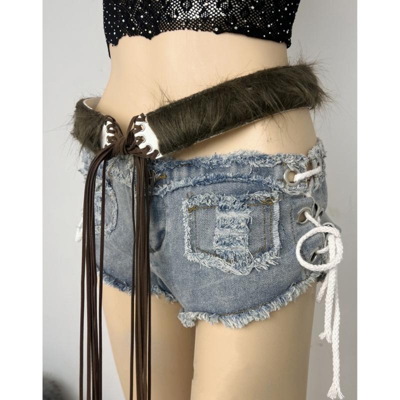 Stylish Waist Belt with Plush Furry Accent for Women Girls Adjustable Length Waistband Fashionable Waist Accessory