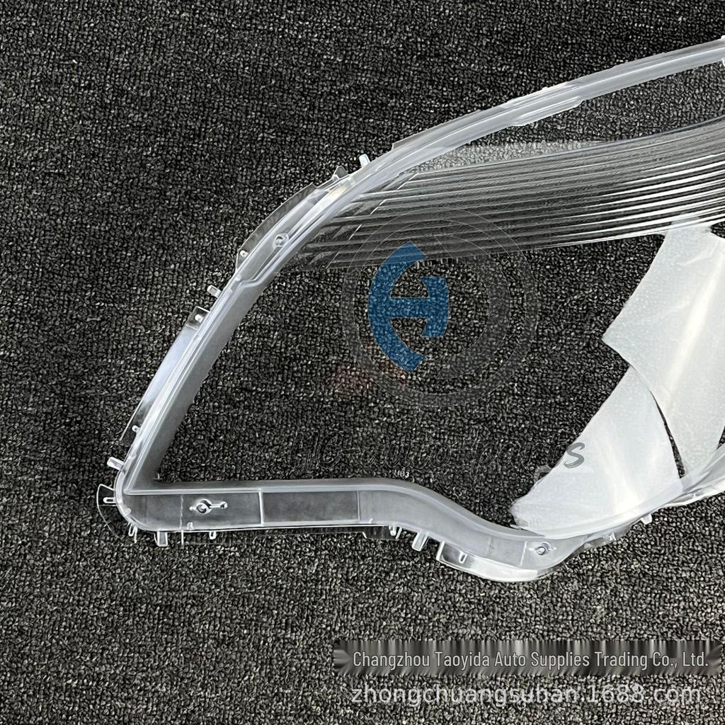 2018 Equinox Third Gen U.S. Headlight Cover - Transparent Outer Shell