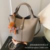 Vintage Maillard Small Bag 2025 New Casual Versatile Women's Messenger Bag Exquisite Hand-held Mother Bucket Bag