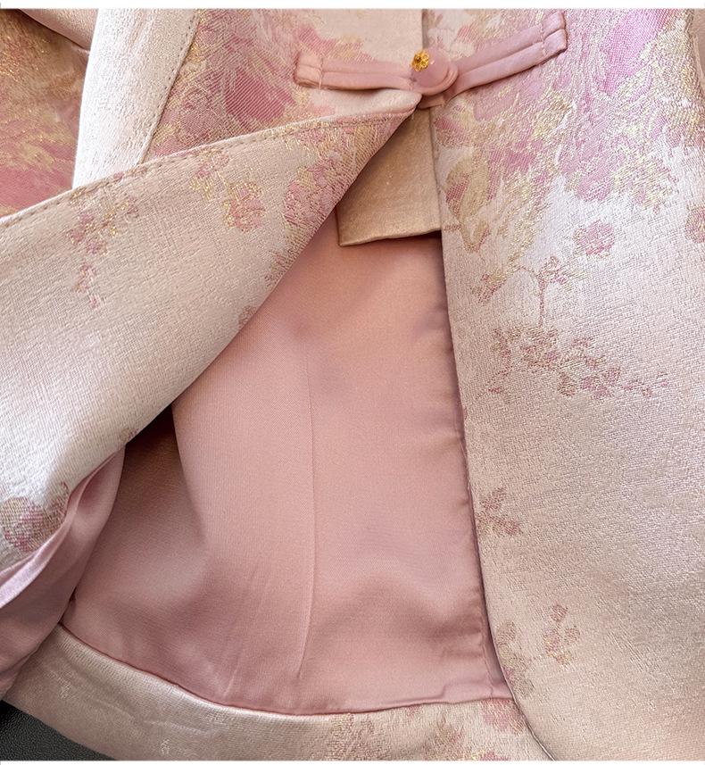 Silk Jacquard Plus Size Jacket for Middle-Aged Women – Chinese Style with Frog Buttons, Anti-aging, Spring/Autumn
