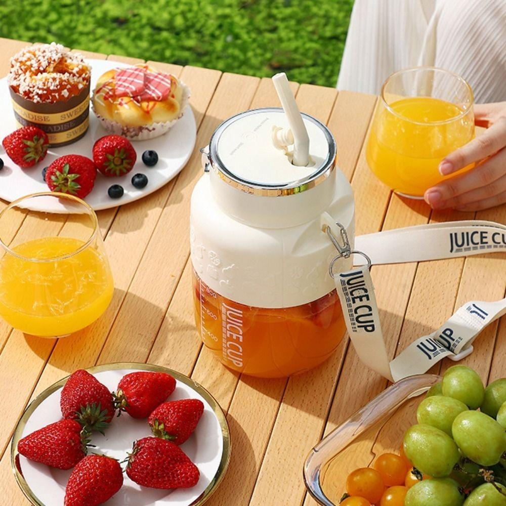 800 ML Portable Juicing Bucket with Straw and Strap Fruit Blender Cup Electric Juice Maker Outdoor
