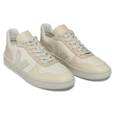 Veja V-10 Sneaker