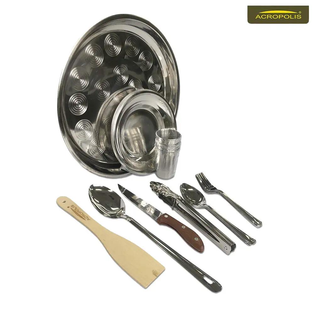 Picnic Set (dishes for 4 People + Frying Pan 40 Cm + Bag for 2 Compartments). A Gift Set for Active Recreation.