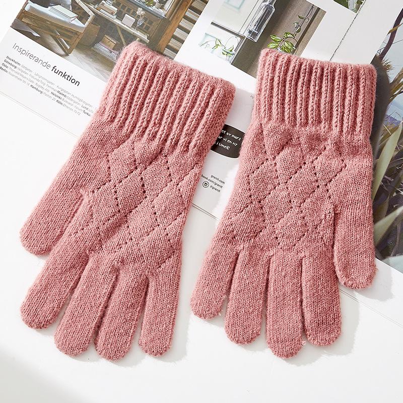 

New Women s Solid Color Knitted Rhombus Jacquard Warm Gloves Stylish Touch Screen Riding Cold Proof Full Finger one size