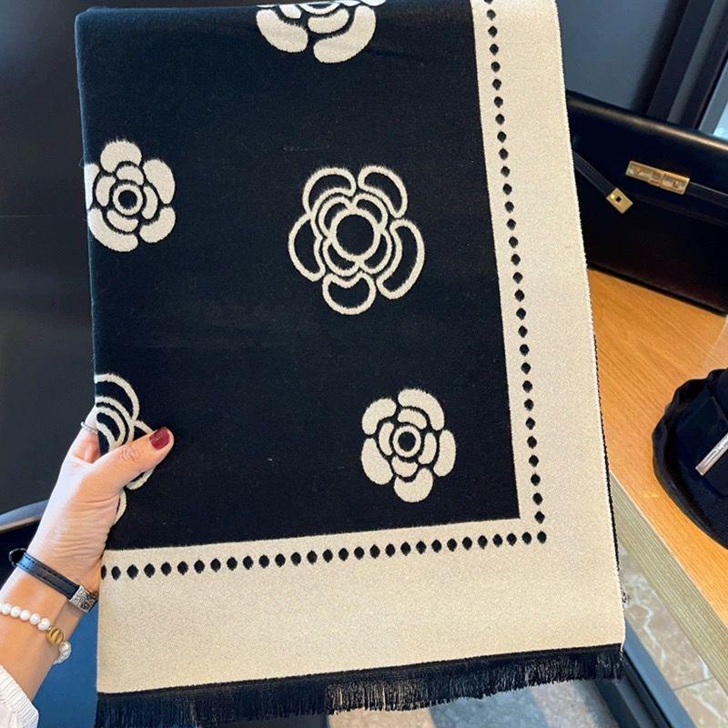 Women's Versatile Winter Scarf, Soft Imitation Cashmere Shawl, Thickened for Warmth, Dual-Purpose Neck and Shoulder Wrap