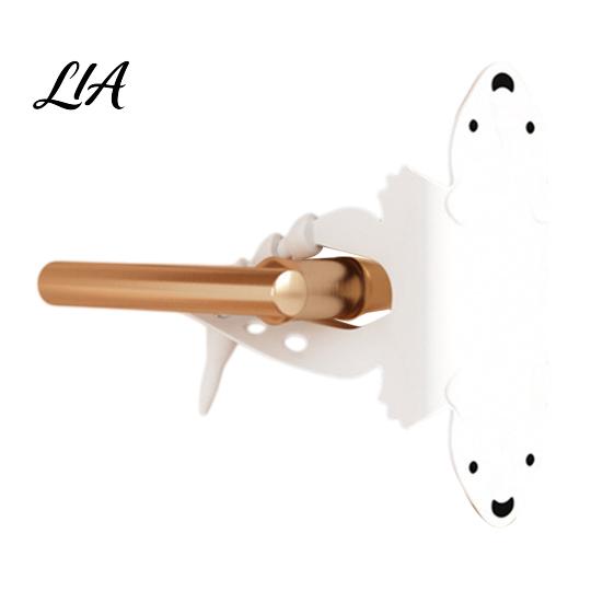 Cute Cartoon Door Protector Silicone Silencer Lock Sleeve, 5-Position Adjustable Latch Cover Buffer, Wall for Handle Bear Cushion Noise Reduction,