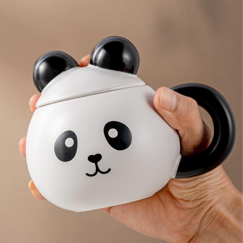 Nový kreslený hrnek s medvídkem s víčkem Kancelářský keramický hrnek vysoké hodnoty Hrnek na kávu Domácí pro pár
