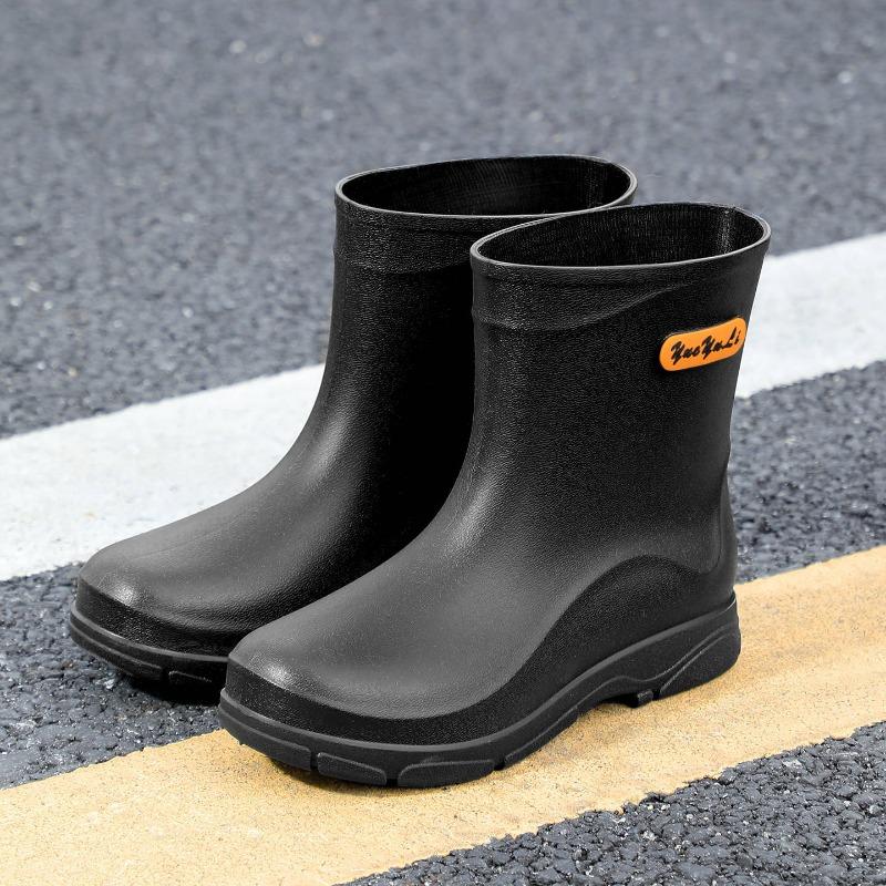Four Seasons Men's Rain Shoes Black and Red Short Men's Wading Boots Fishing Boots Medium and Short Night Reflective Strip Fashion Rubber Shoes