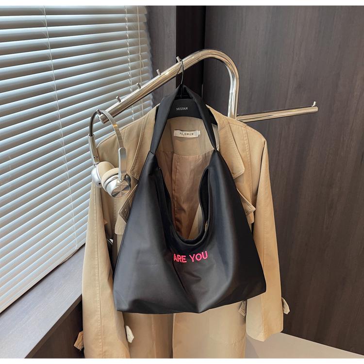 2025 Autumn/Winter Women's Large Canvas Tote with Letter Embroidery - Fashionable Shoulder Bag.