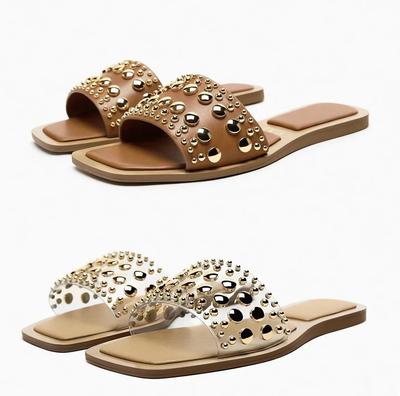 2024 Fashion Flat Bottom Square Head Riveted Sandals for Women's Outwear Versatile Casual Soft Sole Slippers