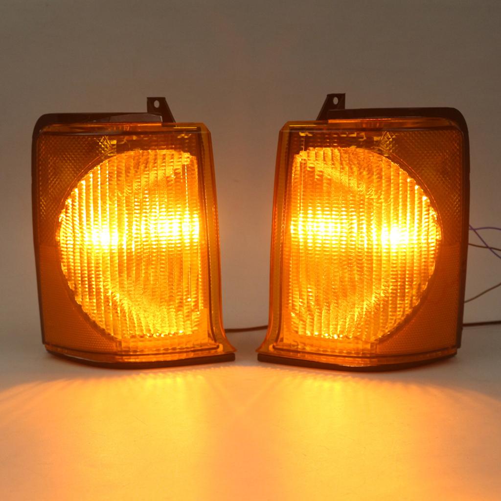 Front Bumper Headlight Side Corner Turn Signal Light Indicator Lamp Fit for Land Rover Discovery 2 1999-2002 Models Pre-Facelift