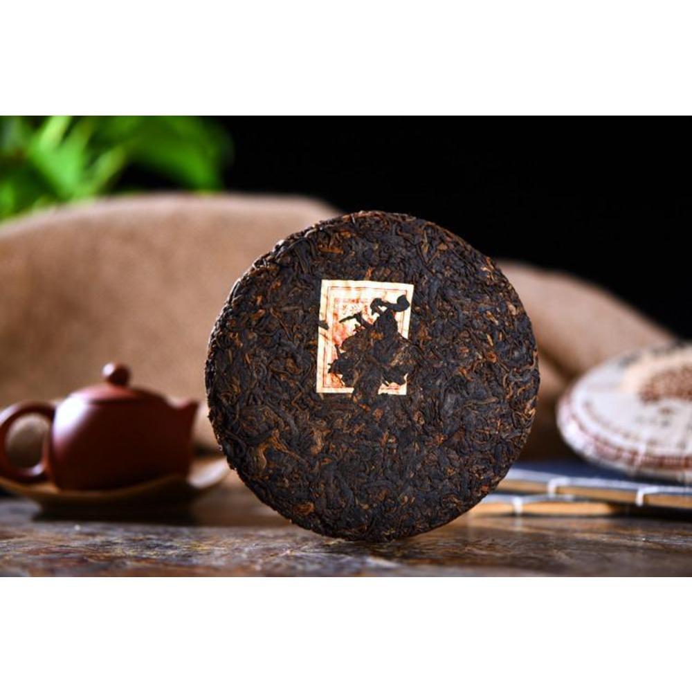 Yunnan Pu'er Tea 200g Ripe Tea Cake Jinmao Gong Cha Old Tree Fermented English: Yunnan Pu'er 200g Ripe Tea Cake Jinmao Gong Old Tree Fermented