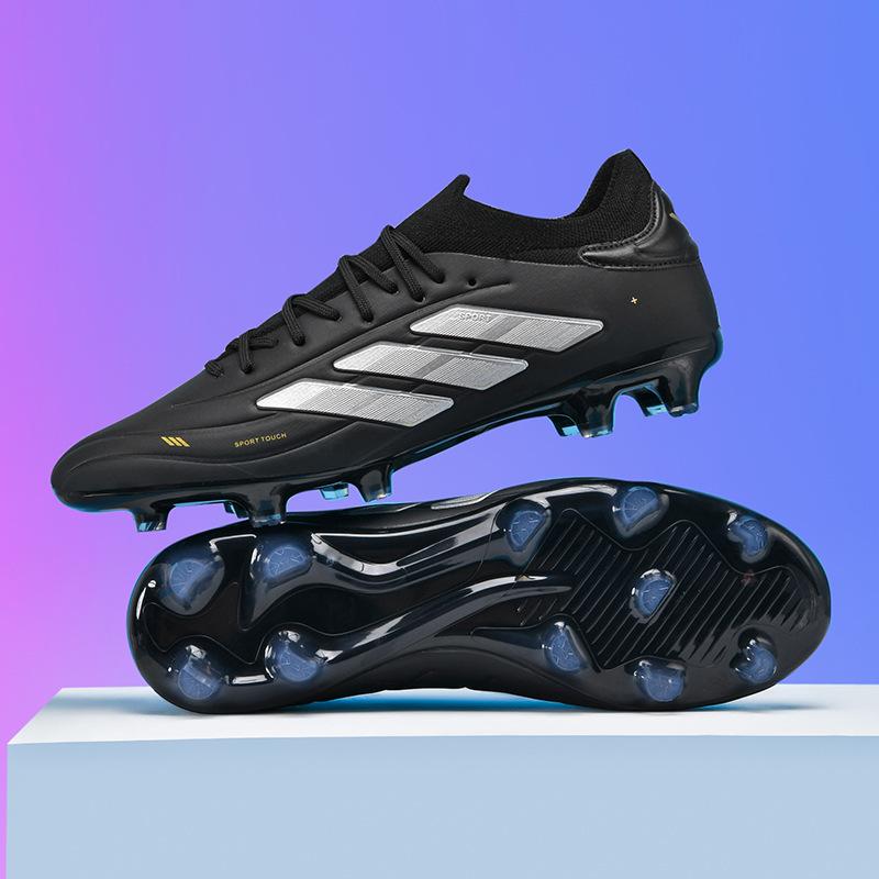 2025 New 2025 Seamless Fly-woven Football Shoes, Student Men's and Women's Low-top Spike Artificial Grass Sports Shoes