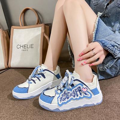 Damenmode Sportschuhe 2024 Neu Frühling Dicke Sohle Studenten Freizeit Skateboard Schuhe Damen Schnürer Atmungsaktive Plateau-Sneakers