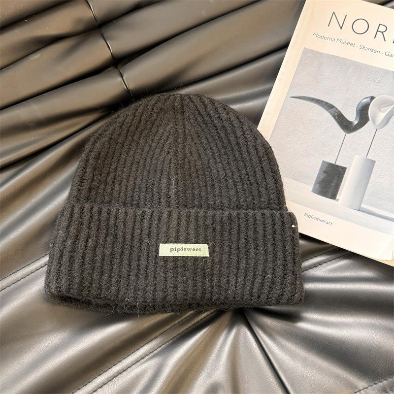 Knitted hat women's ins tide with letters small leather label warm pullover hat autumn and winter thin street ear protection cold hat
