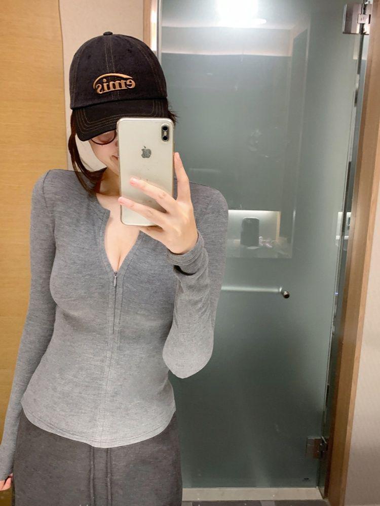 Spicy Girl Slimming Half-Zip Long-Sleeve T-shirt for Women - Autumn/Winter