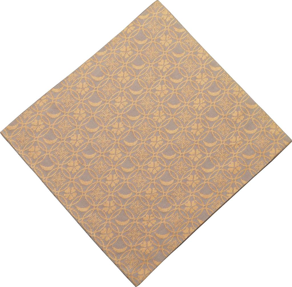 Shusai (Syusai) Old Silk Satin Fabric, Beige, Size: 15.6cm X 15cm X 0.2cm, Pure Silk, Snow, Moon, and Flowers