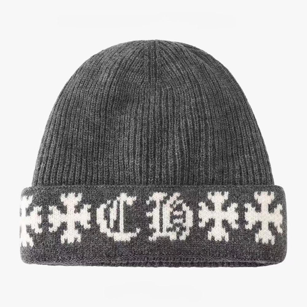 Face showing Small Knitted Letter Logo Men's Woolen Hat Korean Style Hat Autumn and Winter Plus Velvet Thickened Ear Protection Pullover Hat