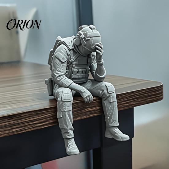 Bordkant Soldat Skulptur 3D Printet Figur Ornament, Siddende Taktisk Statue, Miniature Display Sjov Træt til Hylde Dekoration Skrivebords Tilbehør