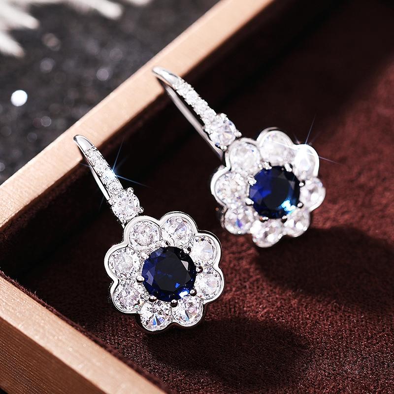 

Huitan Элегантные серьги-капли с синими цветами для женщин, роскошные модные женские серьги для свадебной вечеринки, изысканный подарок, модная бижутерия