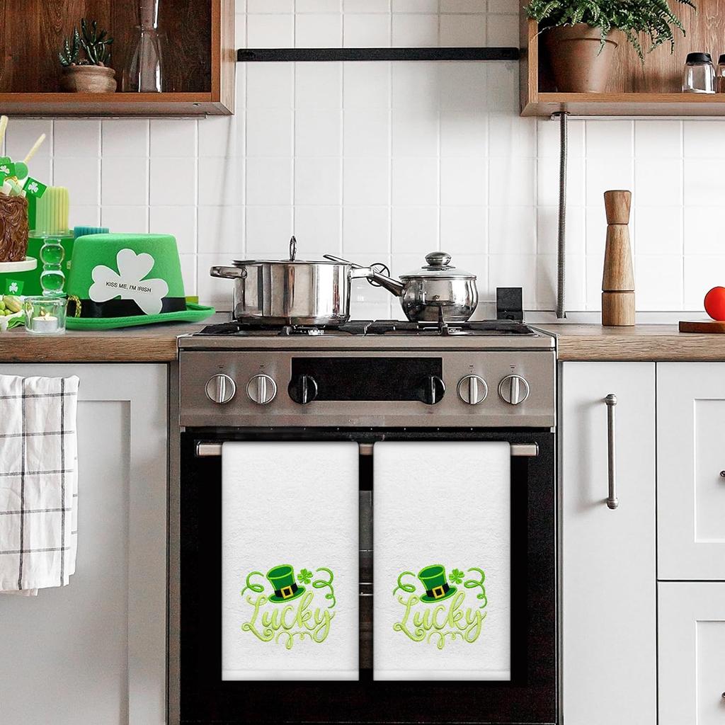 Hexagram St Patricks Day Hand Towels for Bathroom Set of 2, St Patricks Day Bathroom Decor Embroidered Lucky Green Hat Shamrock Pattern, Soft Luxury