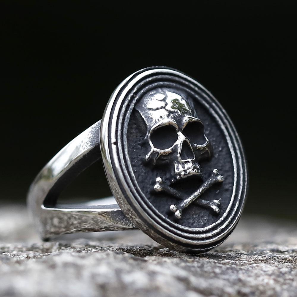 NEW Men's 316L stainless steel rings Vintage High Polished Vampire Skull Biker Rocker Ring Boy Heavy Metal Gothic jewelry