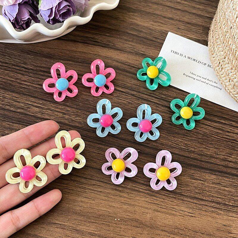 Summer dopamine hollow flower stud earrings niche design sense sweet and cute earrings daily commute versatile earrings