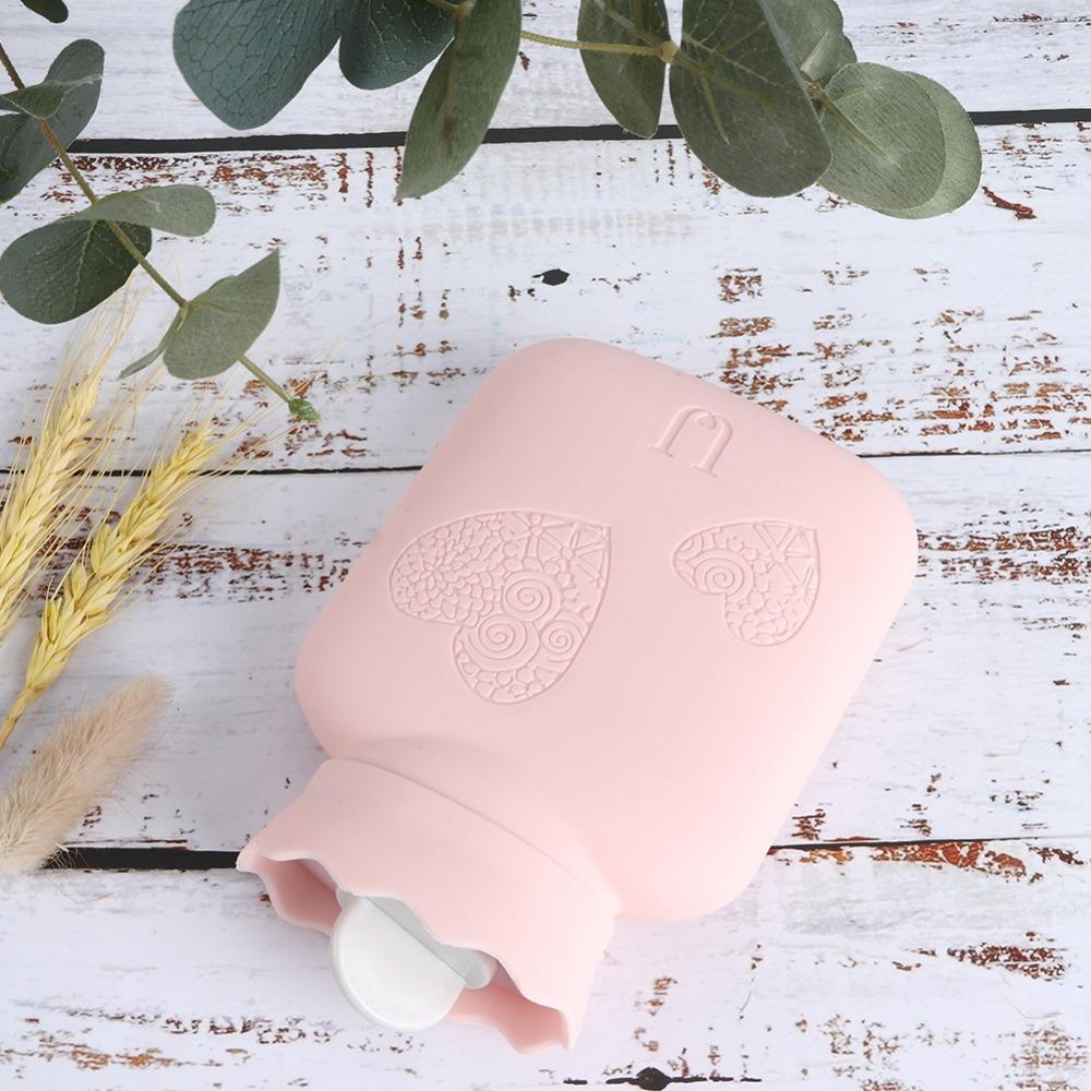 Durable Silicone Hot Water Bottle Mini Knitted Hand Warmer Fillable Leakproof Uterus Warmer Hand Warming
